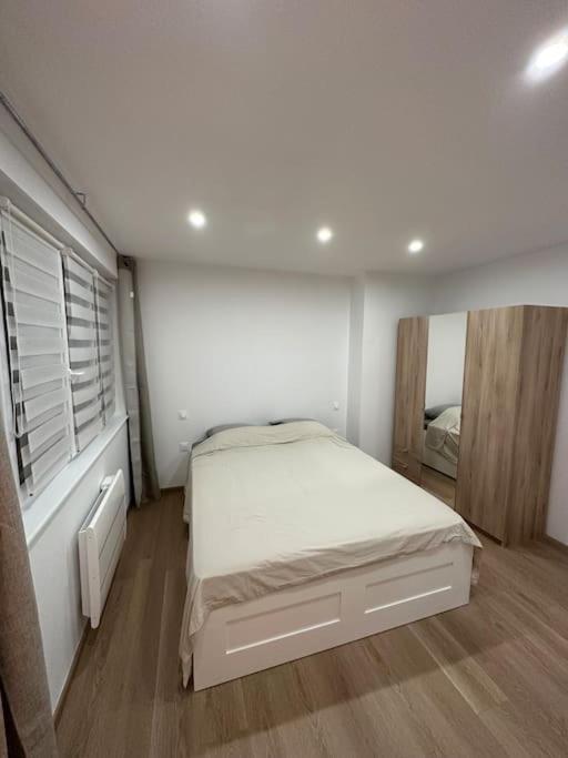 Appartement Lahoucine Boulogne-sur-Mer Exterior foto